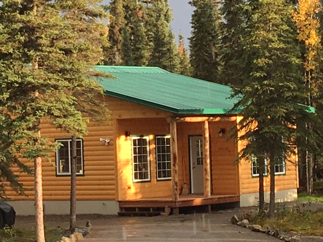 Bear's Den fishing cabin on the Kenai River of Alaska